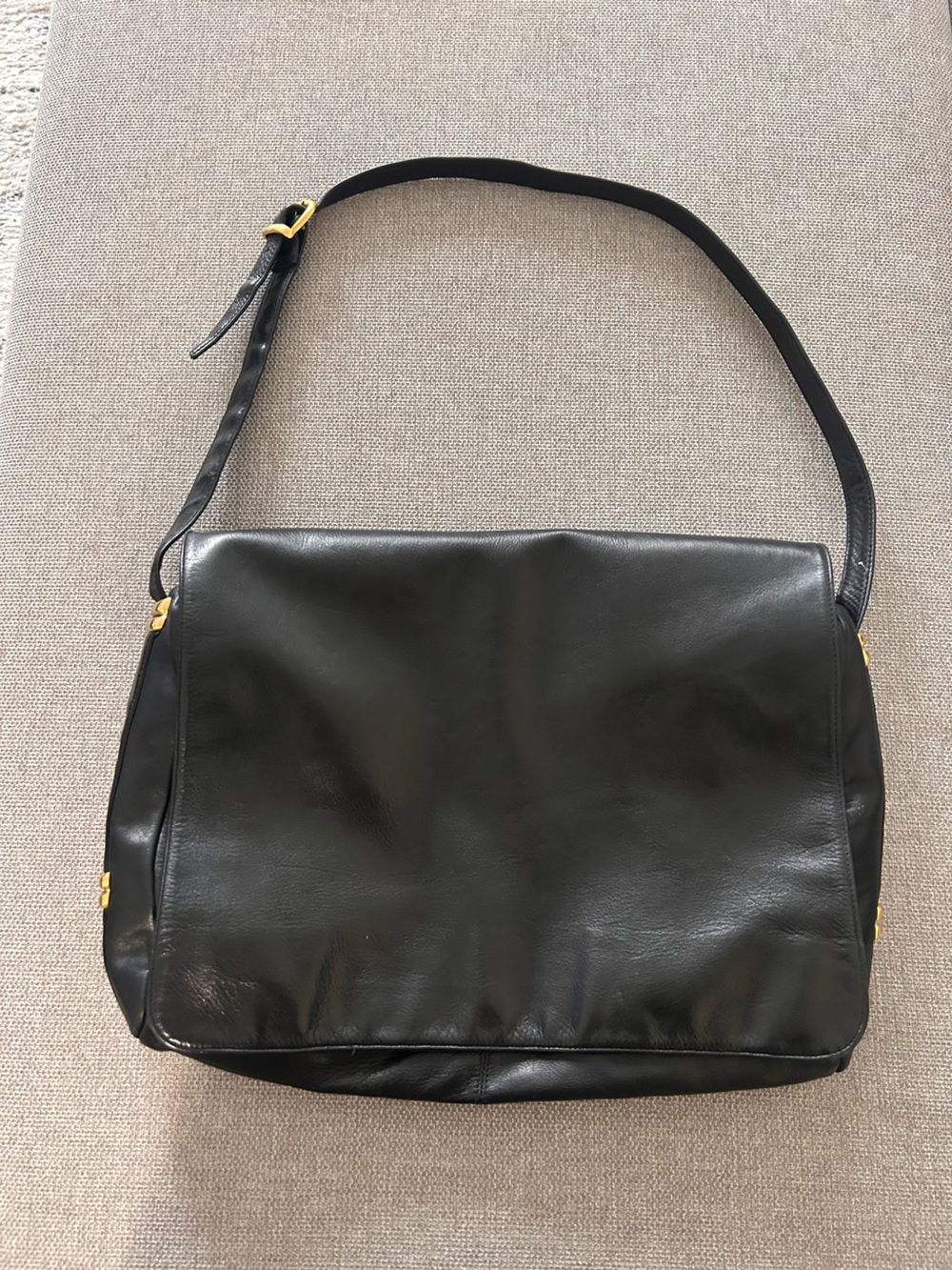 vintage leather crossbody office bag- or school